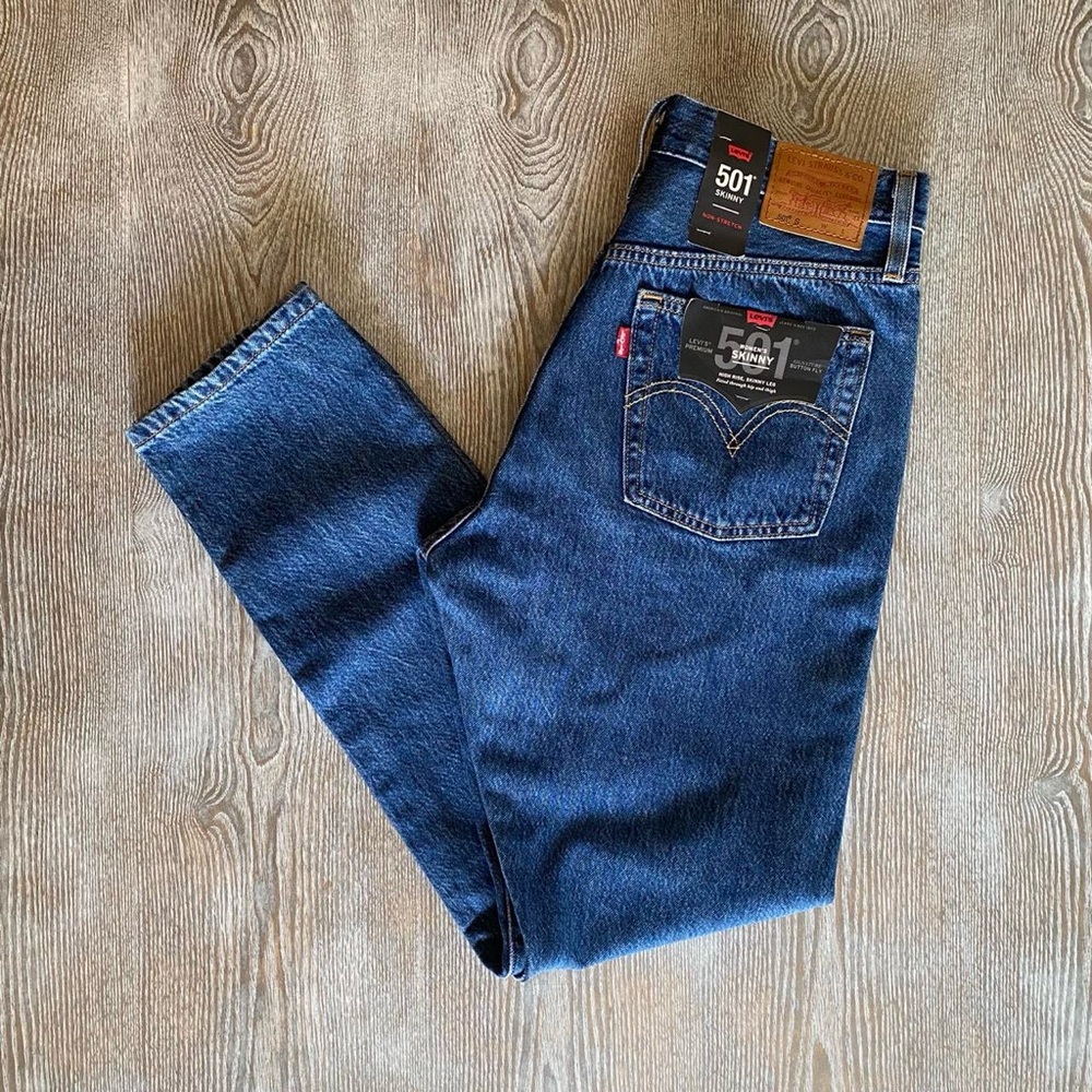 NWT Levi’s 501 Skinny jeans